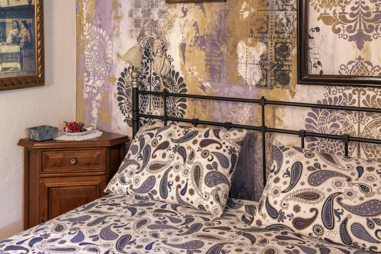 Maison Enchantee Capo di Ponte Ngoại thất bức ảnh